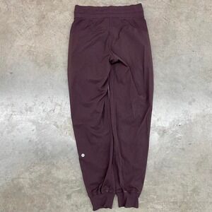 Y2K Women's Burgundy Lululemon joggers Size M